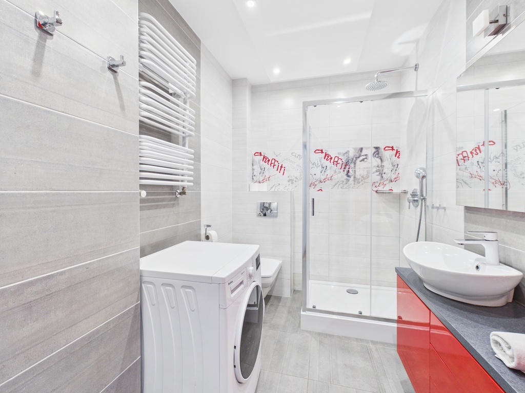 Wygodny apartament z balkonem w Pogorzelicy (10)