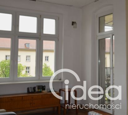 Mieszkanie  4 pokoje w centrum miasta. (12)