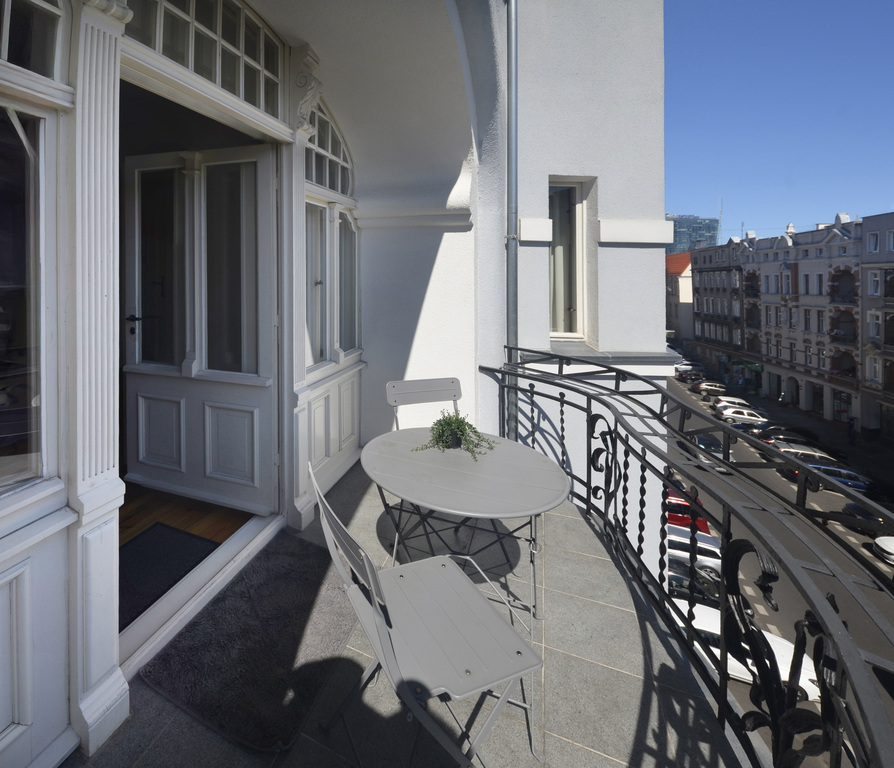 Stylowe mieszkanie 138m2, 5 pokoi, centrum, balkon (3)