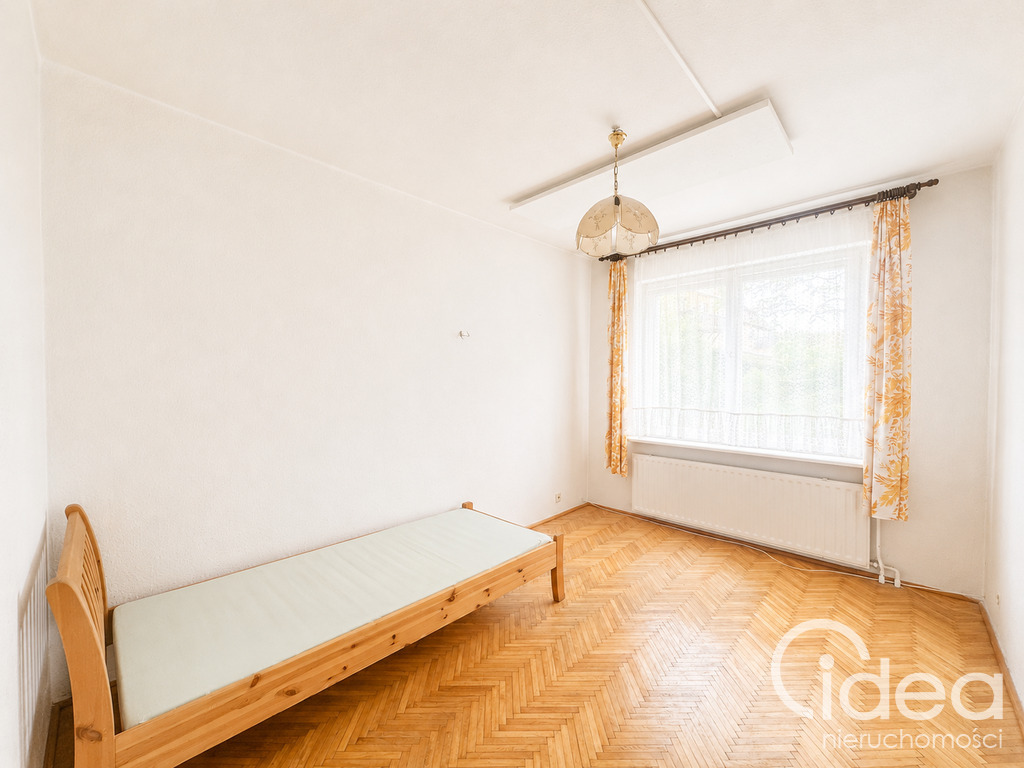 Parter domu 110m2, taras i ogród, Serce Głębokiego (9)