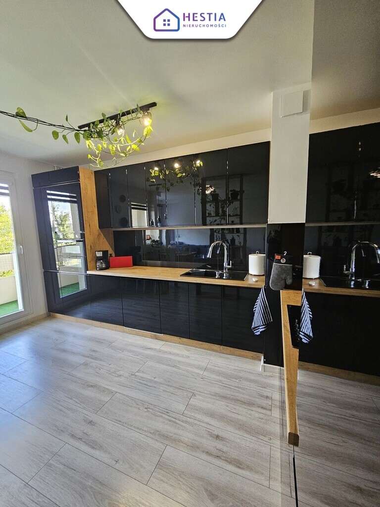 Po generalnym remoncie 3 pokoje ,balkon !! (5)