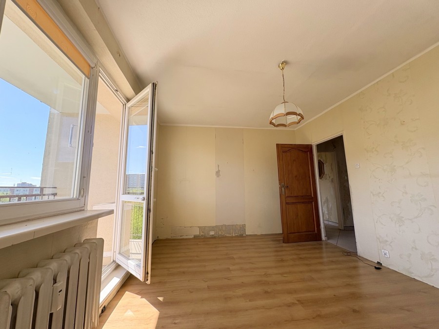 4 POKOJE ZACHÓD DUŻY BALKON WINDA (4)