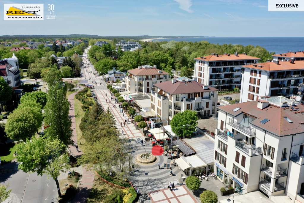Plac handlowy na promenadzie w Świnoujściu (1)