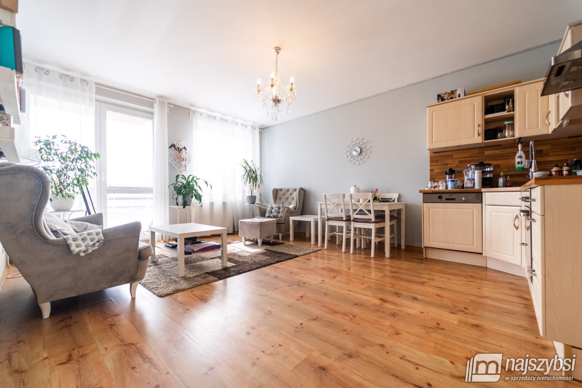 Świnoujście - 60m2 + miejsce postojowe (11)