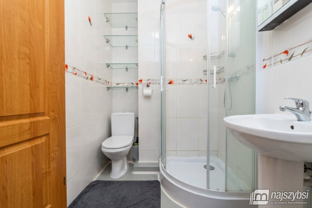 Świnoujście - 60m2 + miejsce postojowe (18)