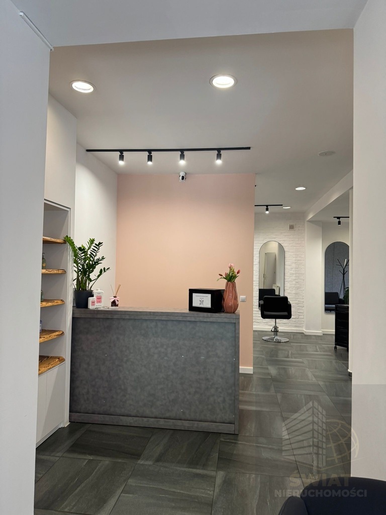 Lokal na wynajem  97,3 m2 w centrum miasta (11)