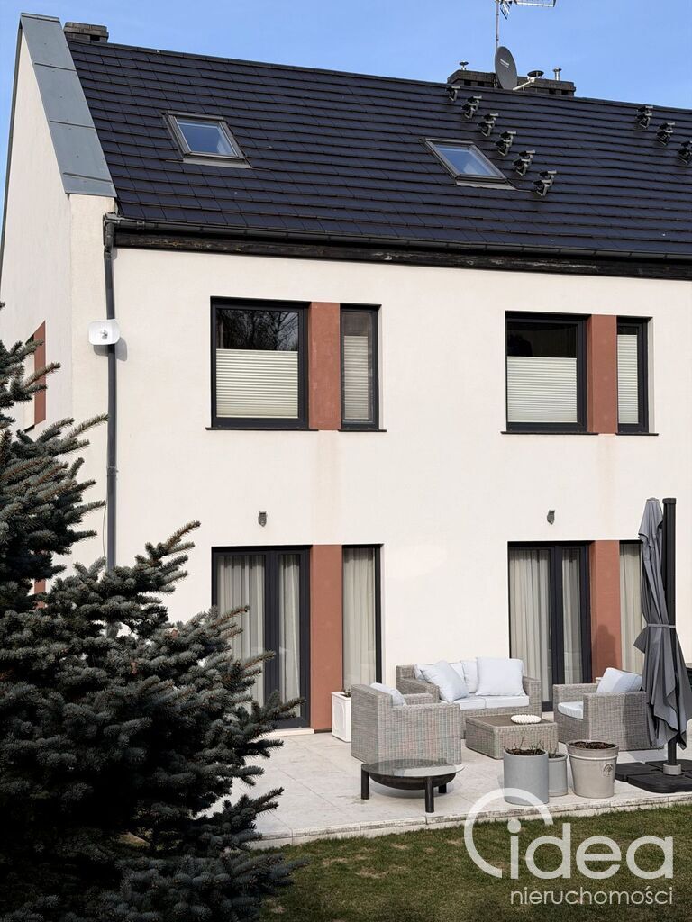 Komfortowy dom 165m2 na prestiżowym osiedlu. (5)