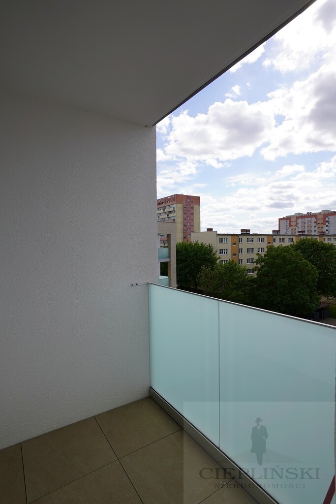 Nowoczesne 2-pokojowe z balkonem i garażem (6)