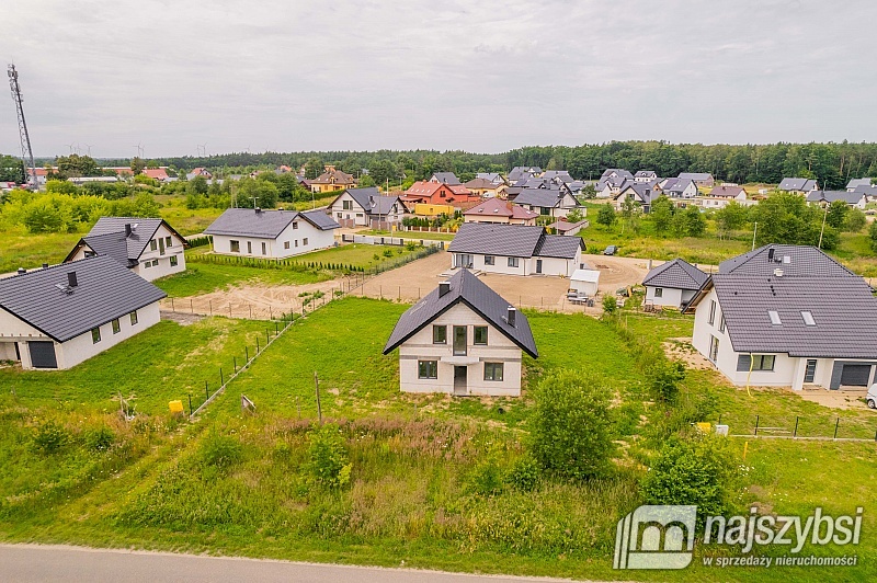 Karlino- wolnostojący dom w stanie deweloperskim (6)