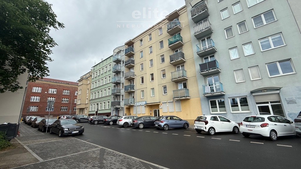 Centrum ul Owocowa parter lokal na biuro kancelrię (11)