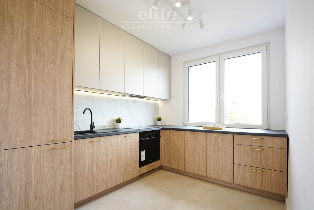 CENTRUM 3 POKOJE PO REMONCIE BALKON SPÓŁDZ.WŁ. (4)