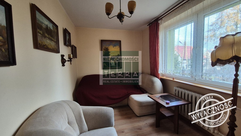 Dom tonący w zieleni (13)