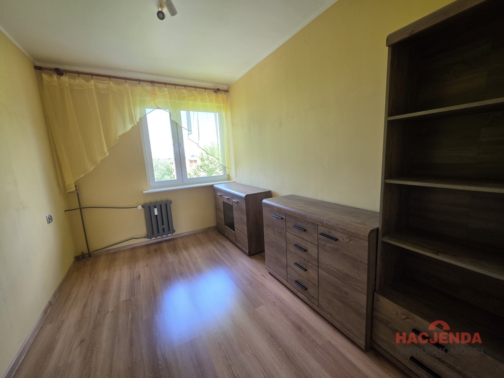 WYJĄTKOWE 4 POKOJE W SPOKOJNEJ OKOLICY (24)