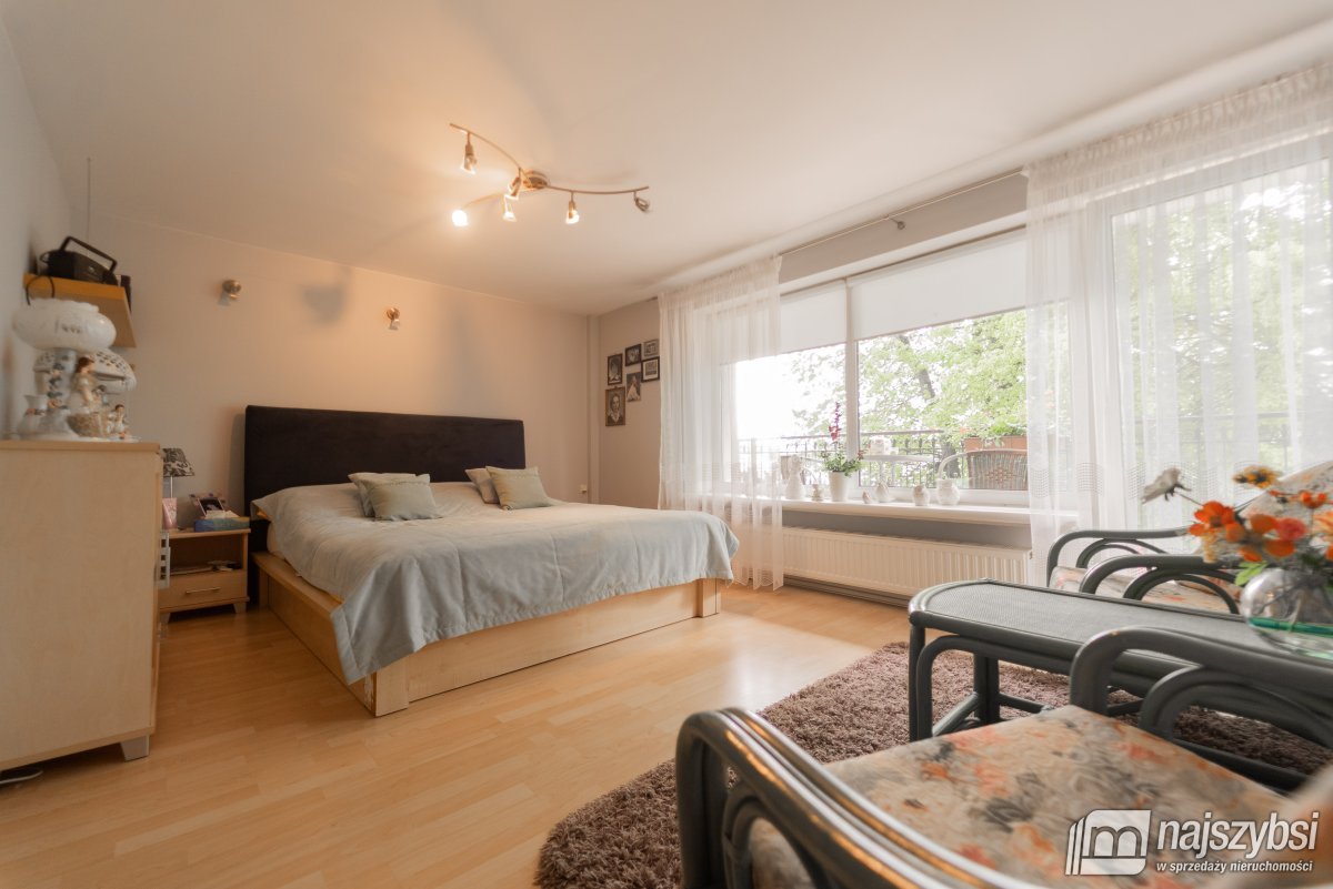 Goleniów - dom  w spokojnej okolicy (24)