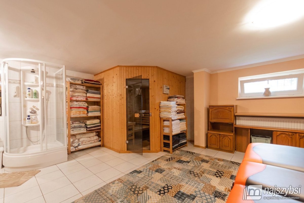 Goleniów - dom  w spokojnej okolicy (40)