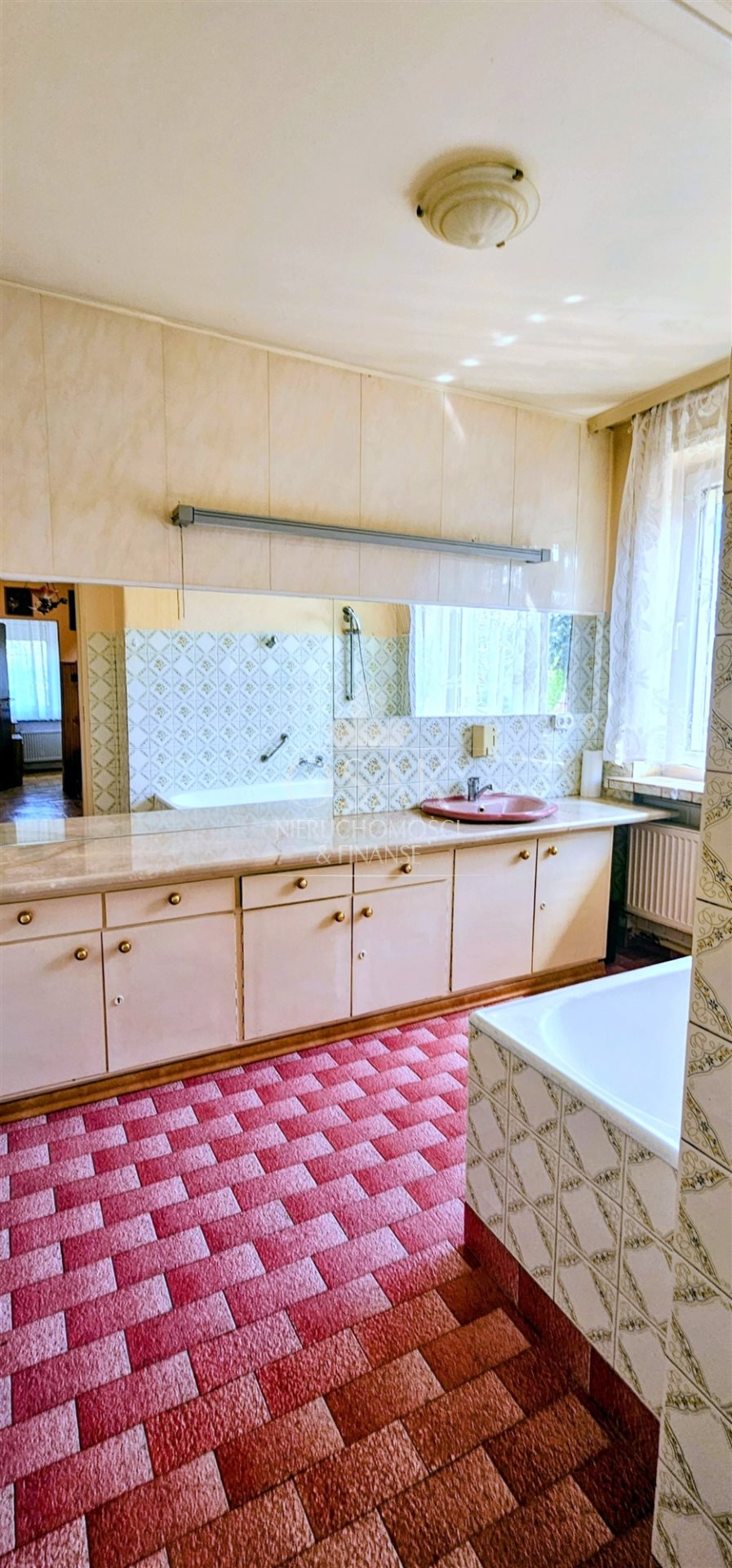 Dom wolnostojący Gumieńce 156 m2 z dużą działką (15)