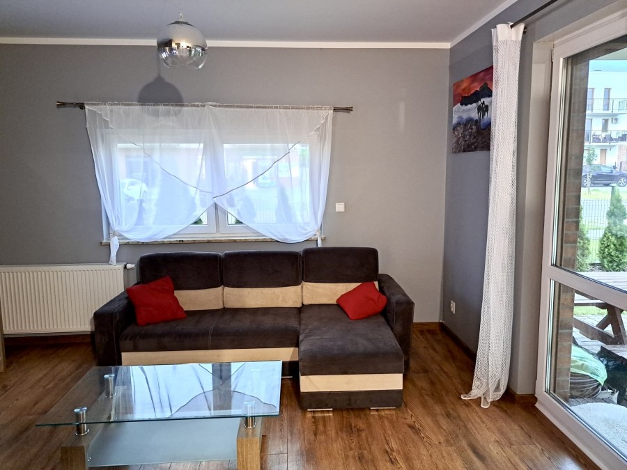 Nowy Apartament z Tarasem i Prywatnym Ogrodem (9)