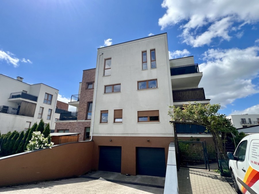 Nowy Apartament z Tarasem i Prywatnym Ogrodem (1)