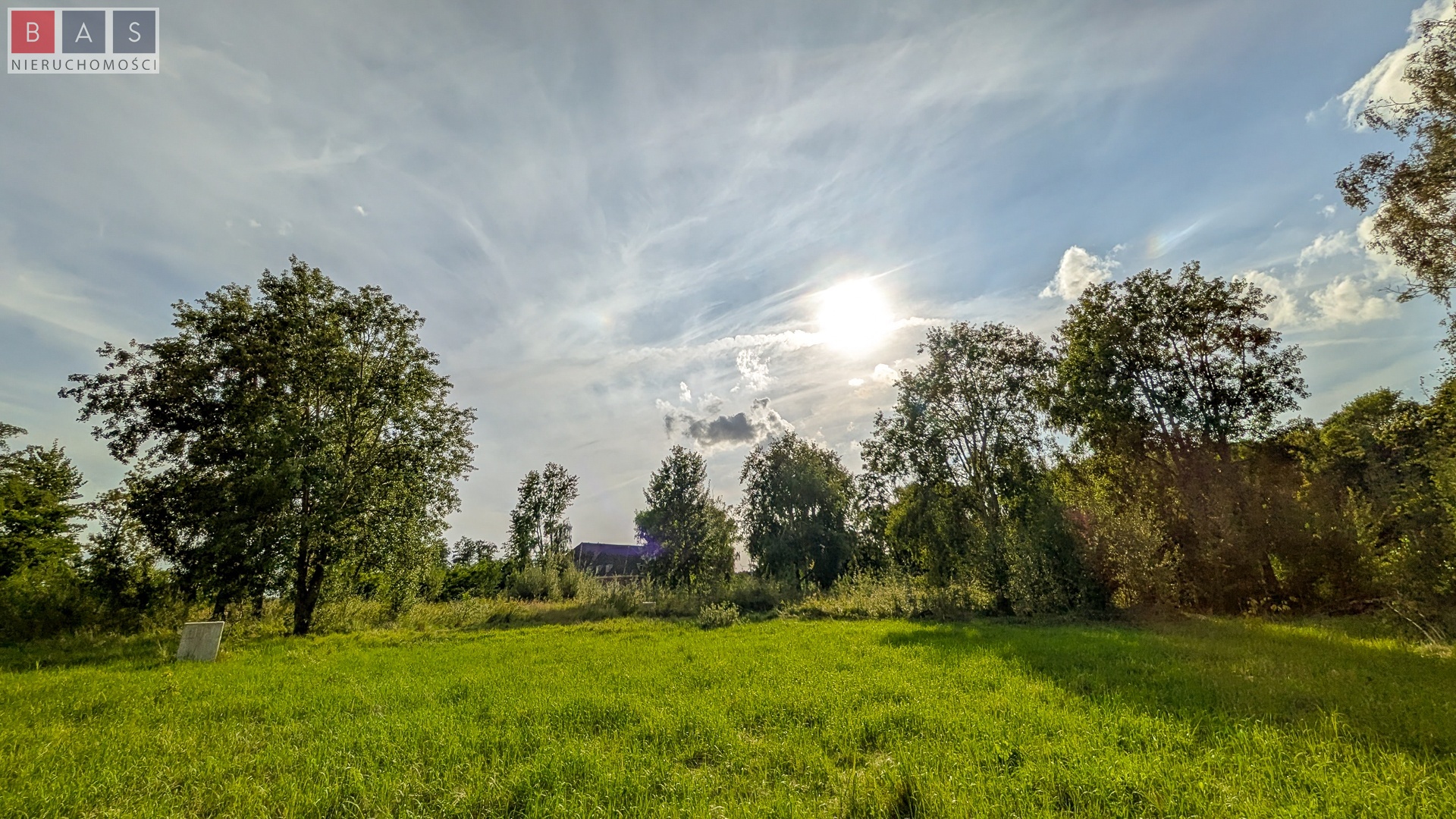 Dziwnów - działka z WZ przy ul. Marynarki Wojennej (1)