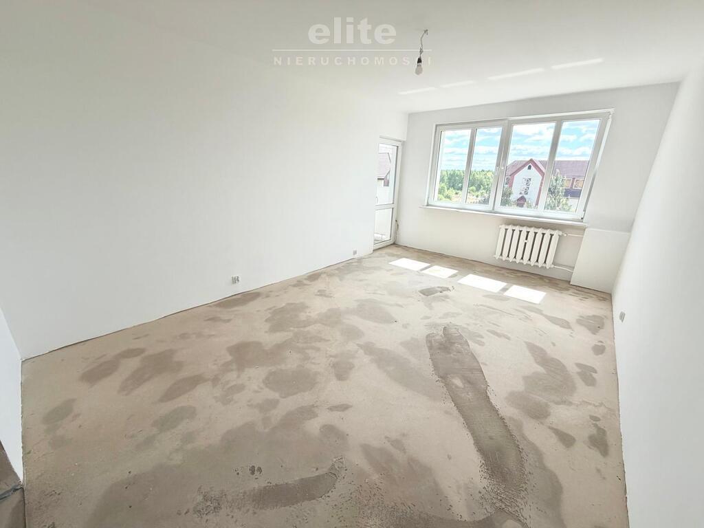 Os. Gryfitów, Spółdzielcze 3 pok balkon piwnica (12)