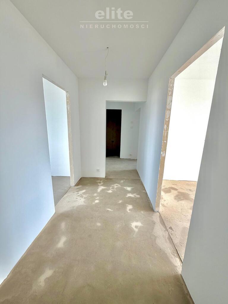 Os. Gryfitów, Spółdzielcze 3 pok balkon piwnica (9)