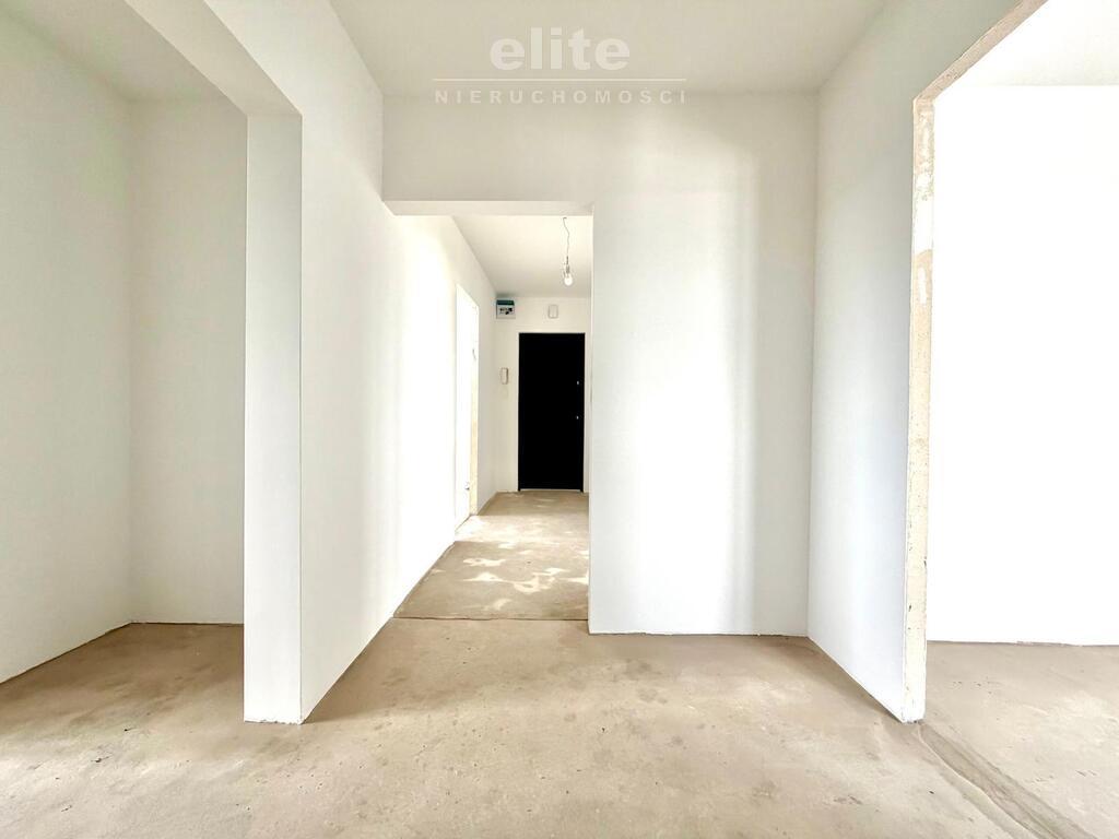 Os. Gryfitów, Spółdzielcze 3 pok balkon piwnica (8)