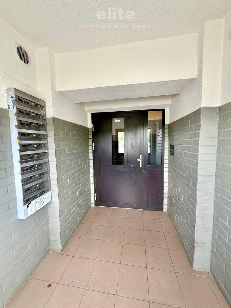 Os. Gryfitów, Spółdzielcze 3 pok balkon piwnica (20)