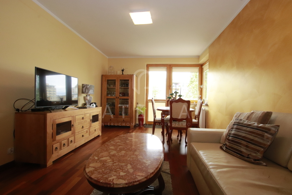 Pomorzany, 2 pokoje, Balkon, Komórka lokatorska (7)
