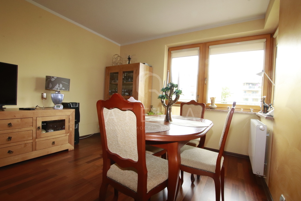 Pomorzany, 2 pokoje, Balkon, Komórka lokatorska (9)