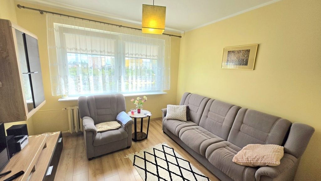 Os. Reda, balkon, gotowe do zamieszkania (2)