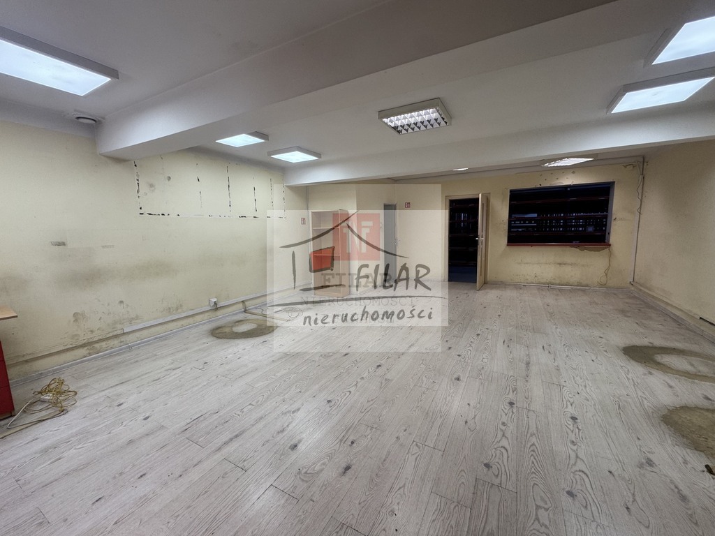 Hala magazynowa z biurami na wyynajem-460m2. (4)
