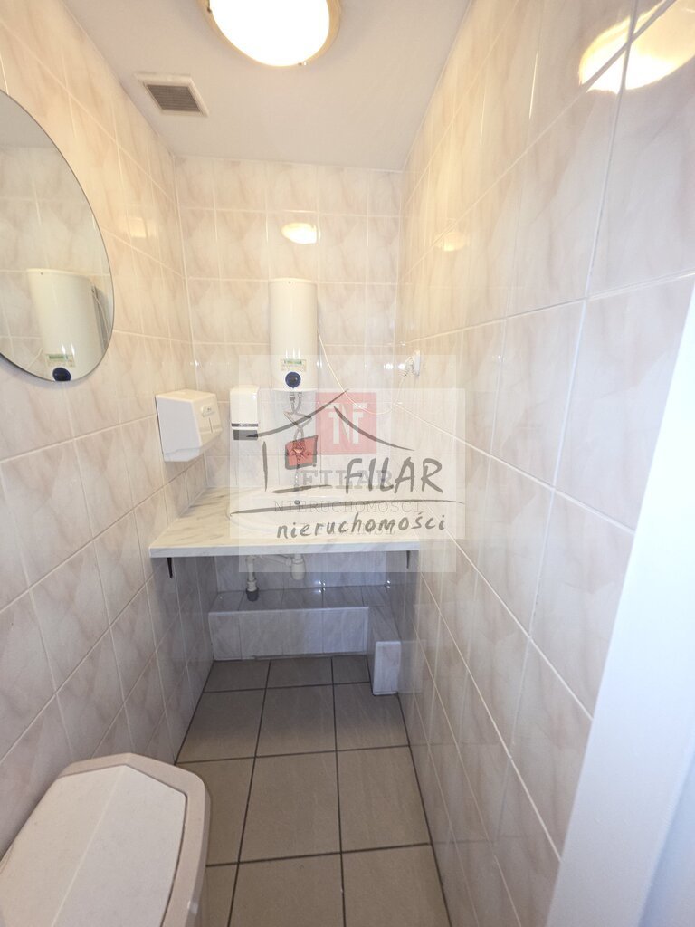Hala magazynowa z biurami na wyynajem-460m2. (15)