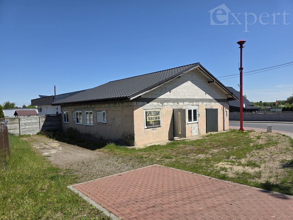 Budynek mieszkalno-usługowy przy DK10 - Wapnica (3)