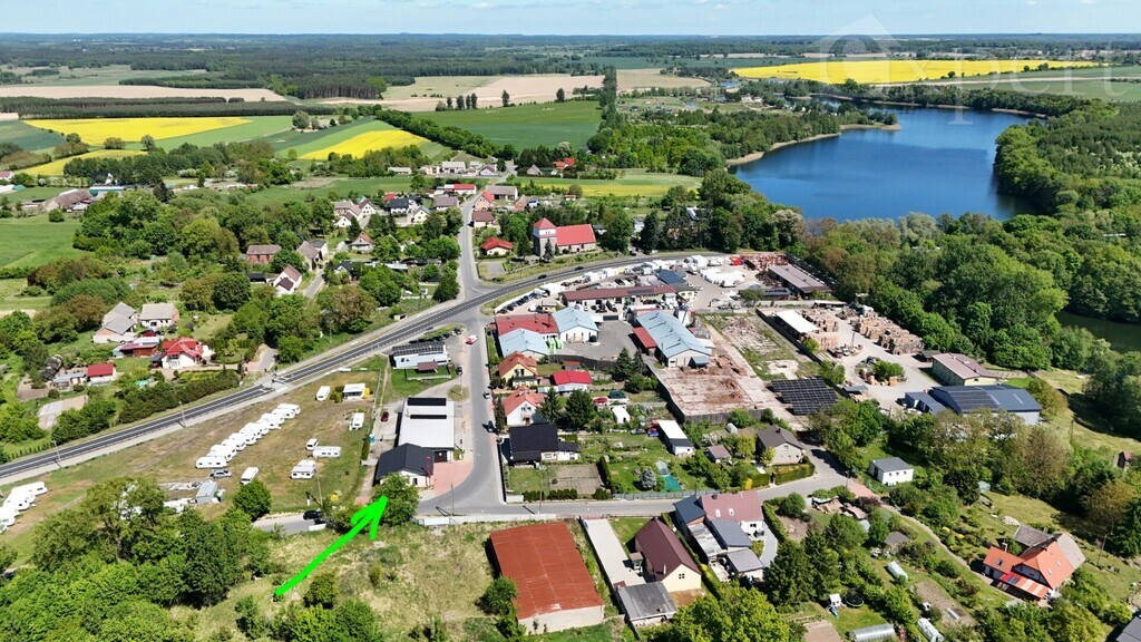 Budynek mieszkalno-usługowy przy DK10 - Wapnica (15)