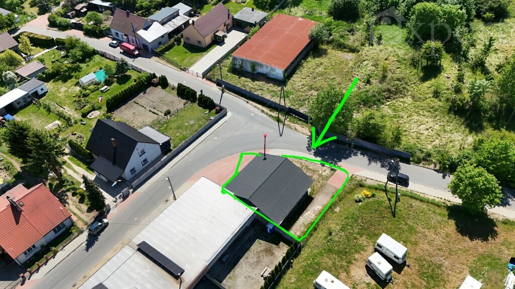 Budynek mieszkalno-usługowy przy DK10 - Wapnica (16)