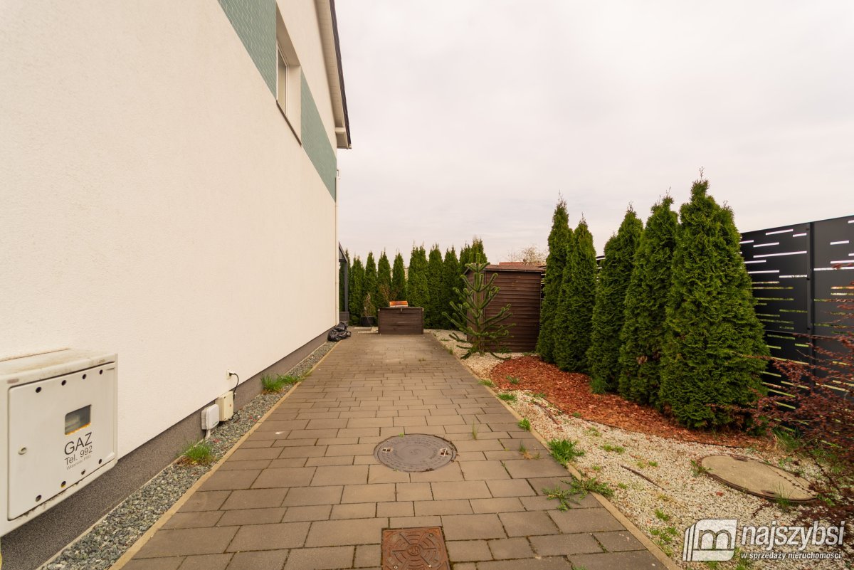 Szczecin- Nowoczesny bliźniak, taras, fotowoltaika (17)