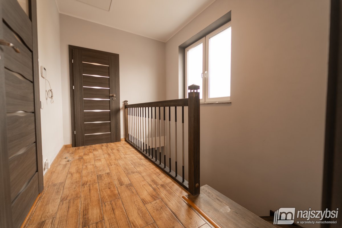 Szczecin- Nowoczesny bliźniak, taras, fotowoltaika (20)