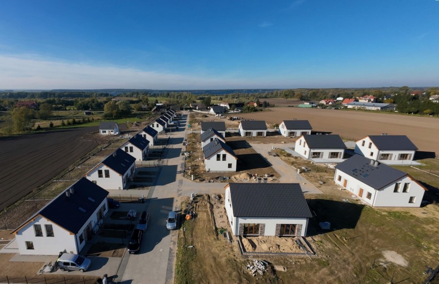 Bliźniaki, 80m2, drogi z kostki, kanalizacja (3)
