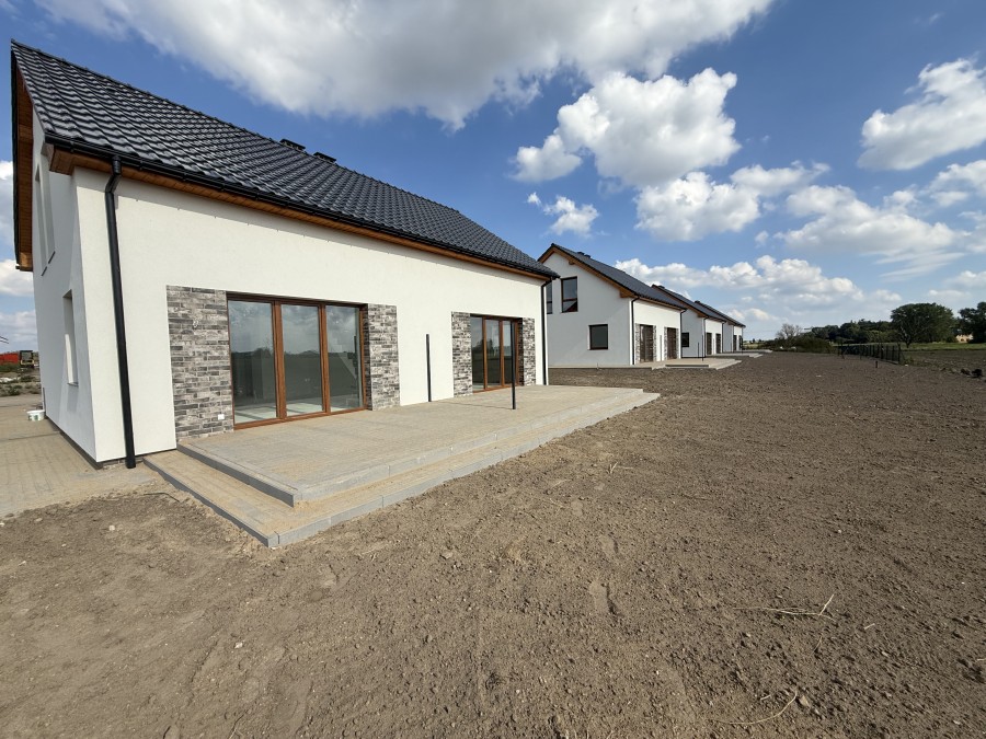 Bliźniaki, 80m2, drogi z kostki, kanalizacja (5)