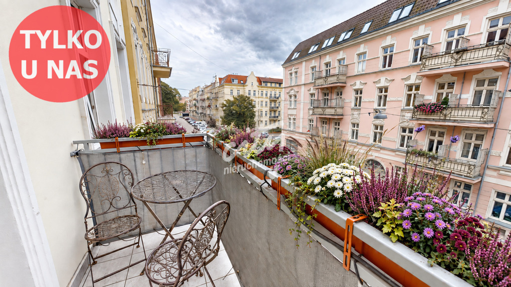 Centrum! 3 pokoje, balkon, osobna kuchnia! (13)