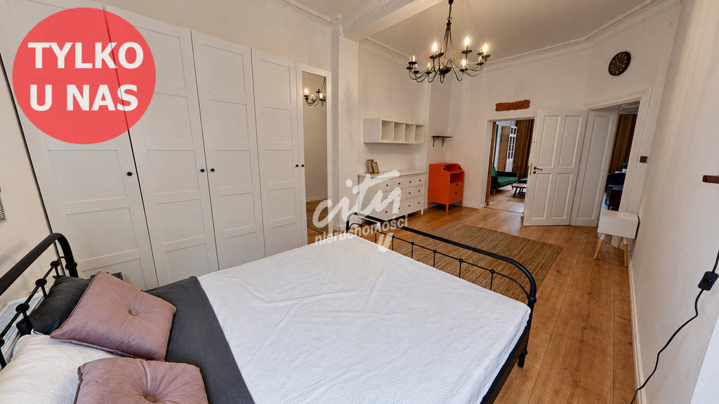 Centrum! 3 pokoje, balkon, osobna kuchnia! (7)