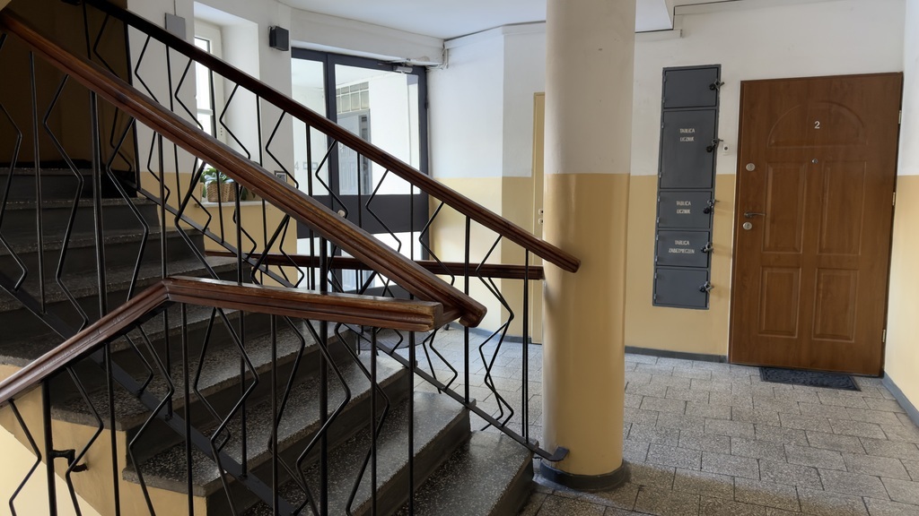Mieszkanie Dwupoziomowe miejsce w garażu (14)