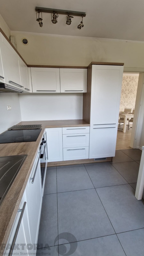 Gumieńce apartament 92 m2, 4 pokoje, balkon 5250,- (3)