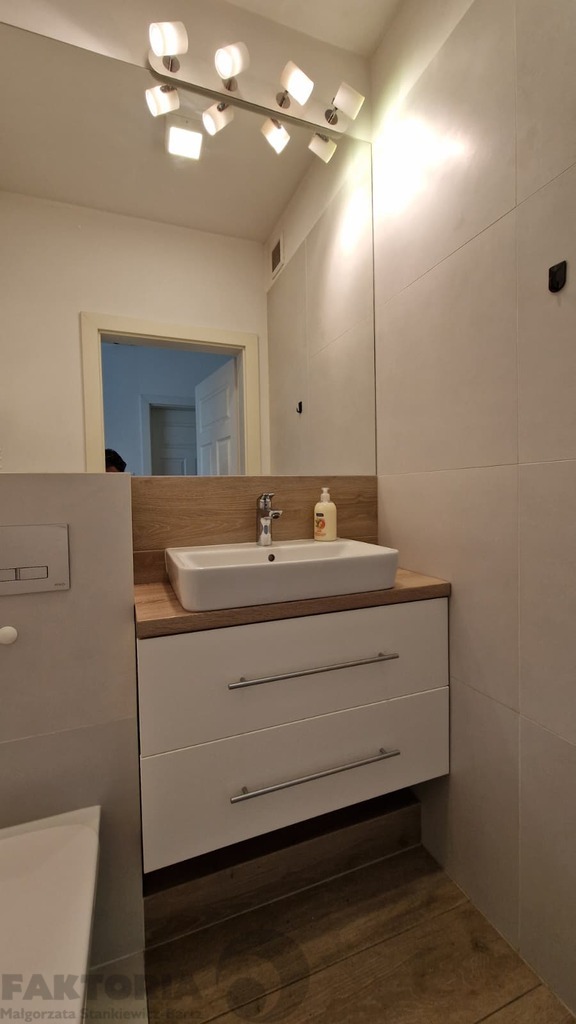 Gumieńce apartament 92 m2, 4 pokoje, balkon 5250,- (28)