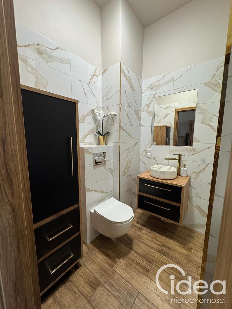 Apartament w Hanza Tower z widokiem. (4)