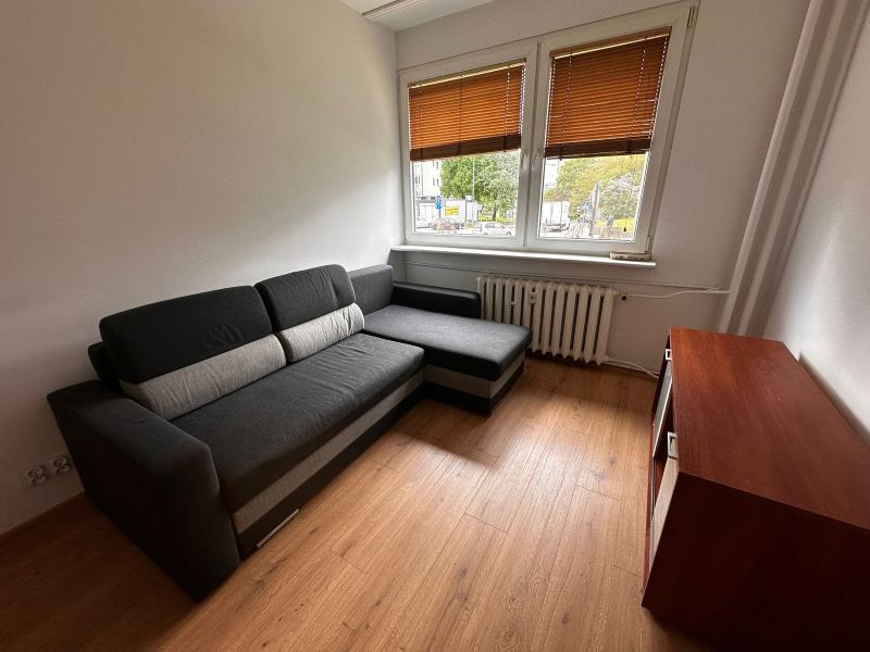 Do wynajęcia 2 pokoje na parterze. (2)