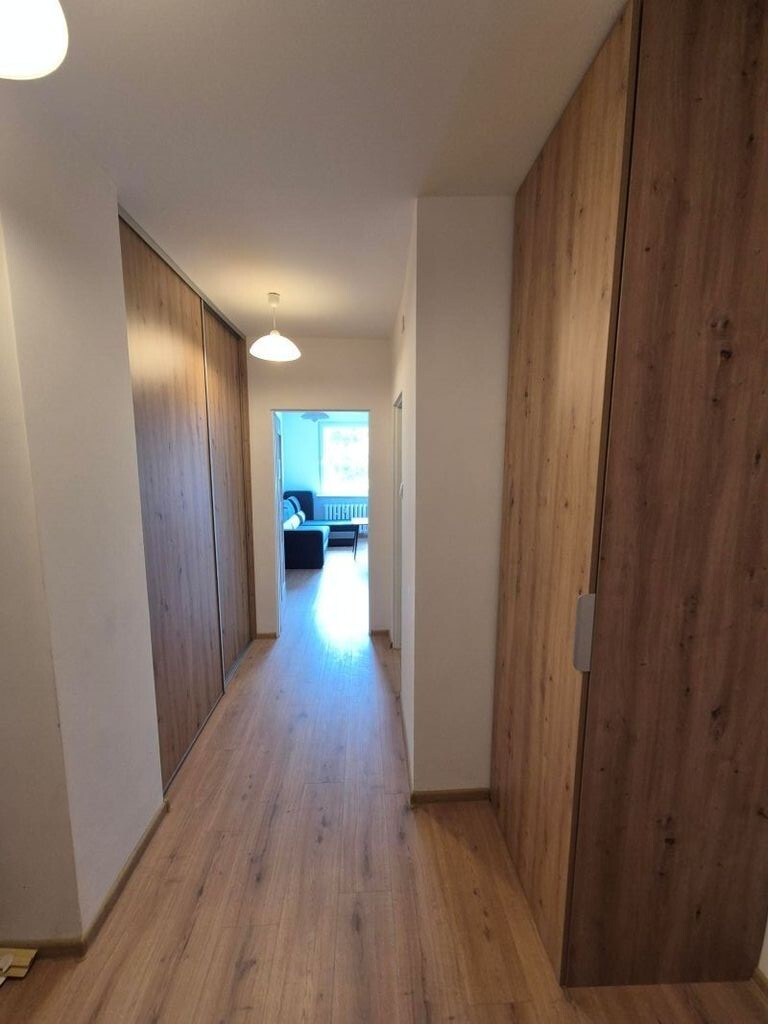 Do wynajęcia 2 pokoje na parterze. (6)
