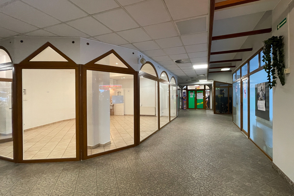 Lokal usługowy w centrum Kołobrzegu (8)