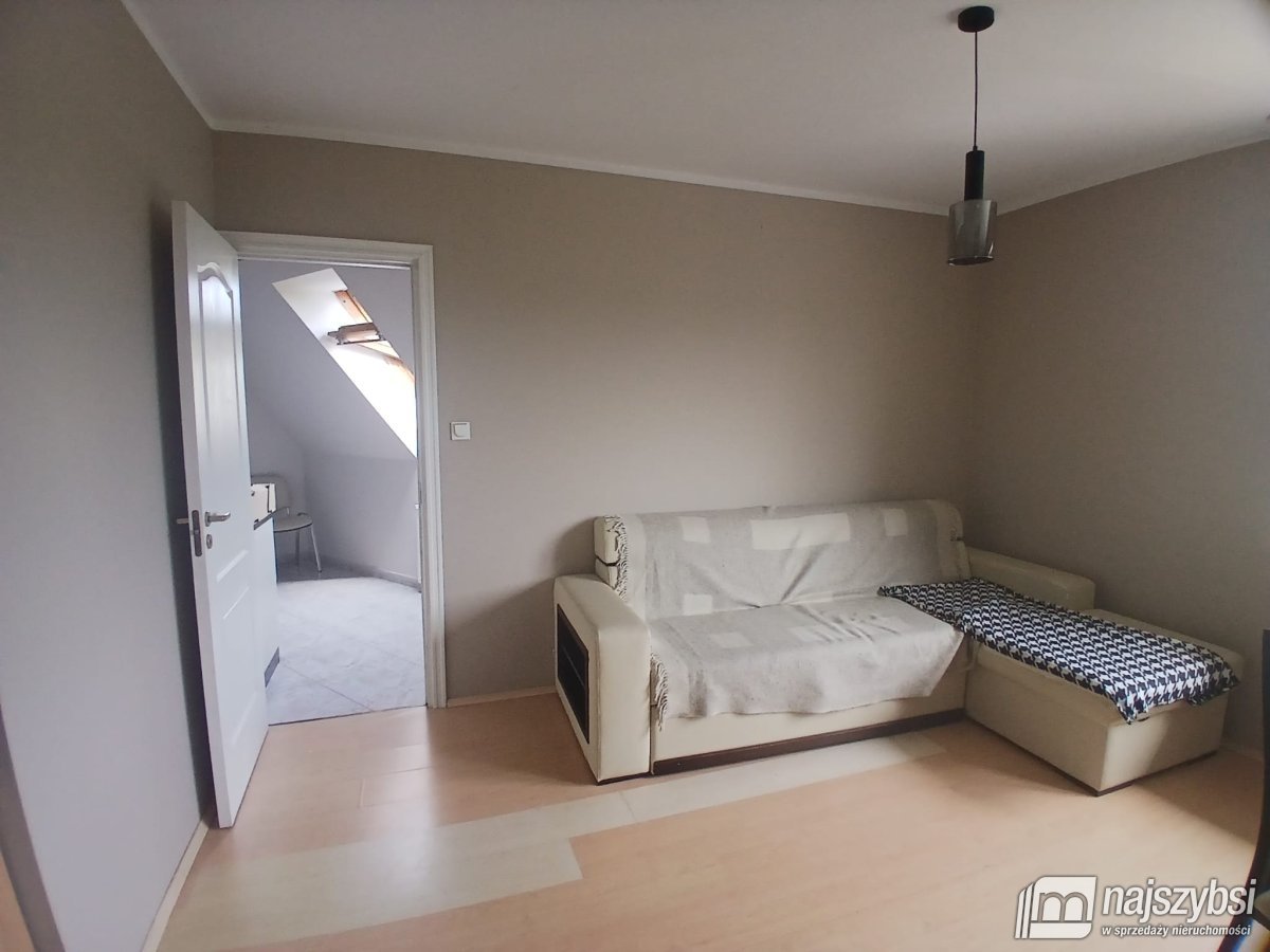 KOŁOBRZEG-APARTAMENT Z WIDOKIEM NA MORZE W PORCIE (4)
