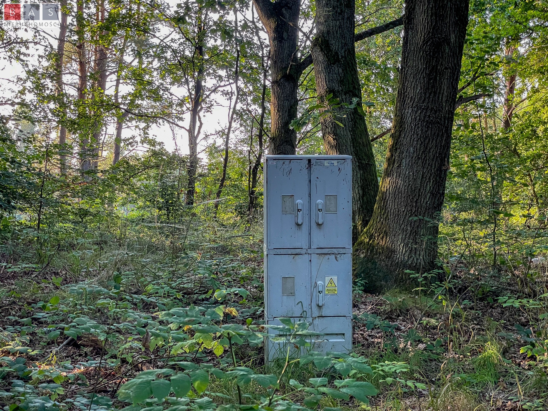 Działka z pozwoleniem na budowę w sąsiedztwie WPN (3)